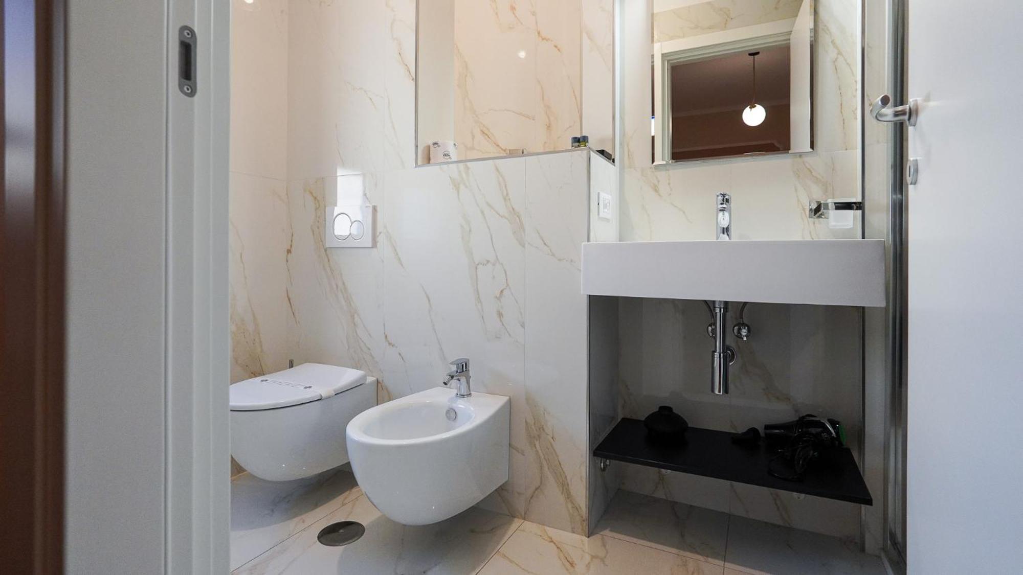 Suites 51 Рим Экстерьер фото