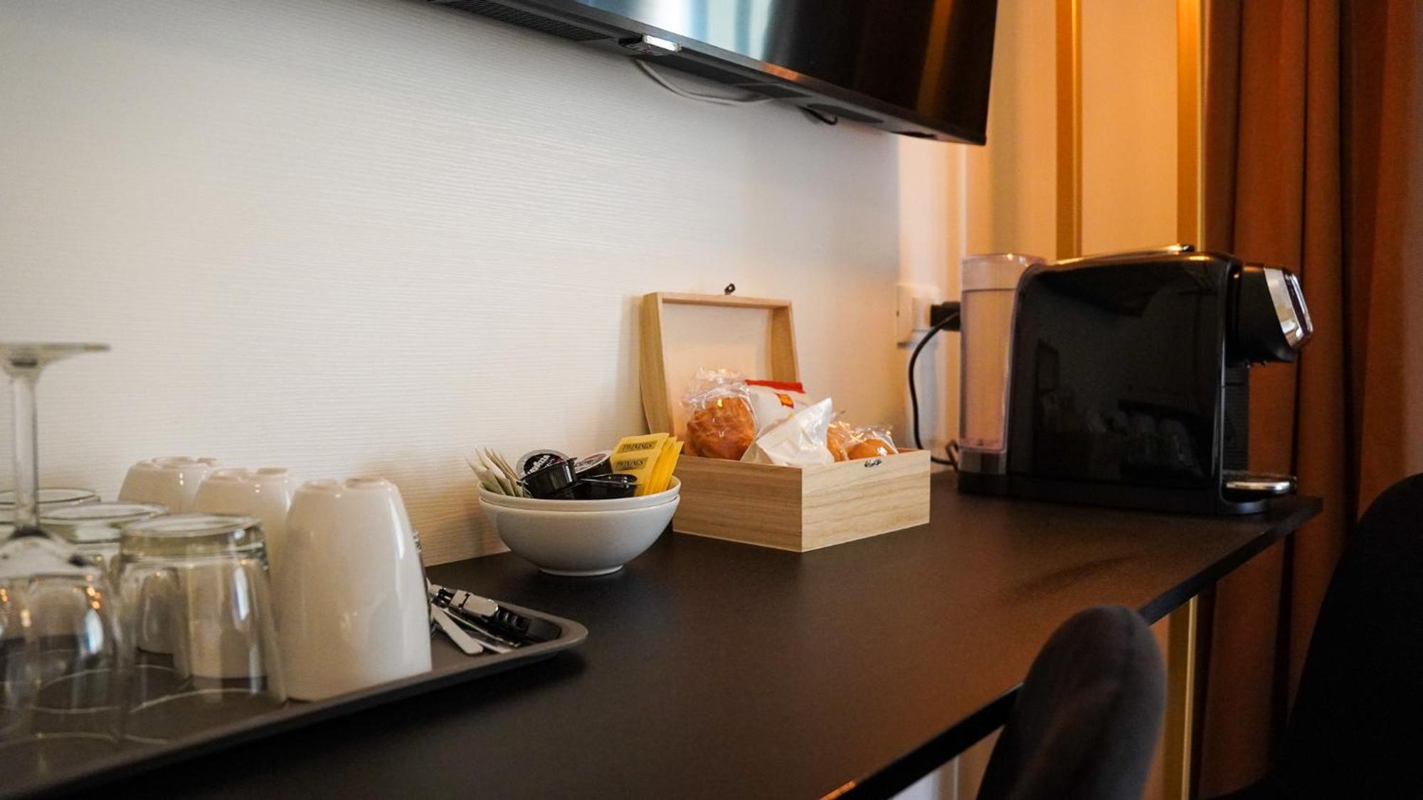 Suites 51 Рим Экстерьер фото